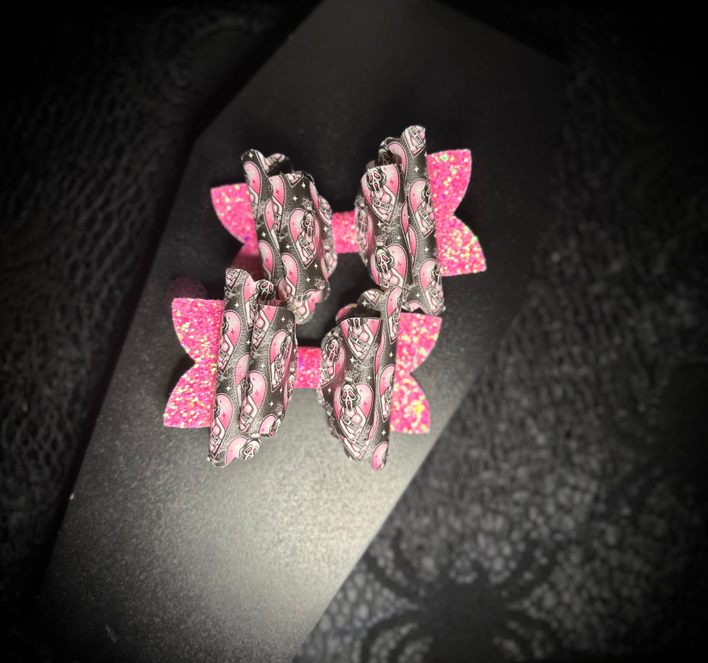 Scream Queen - Singular Bow