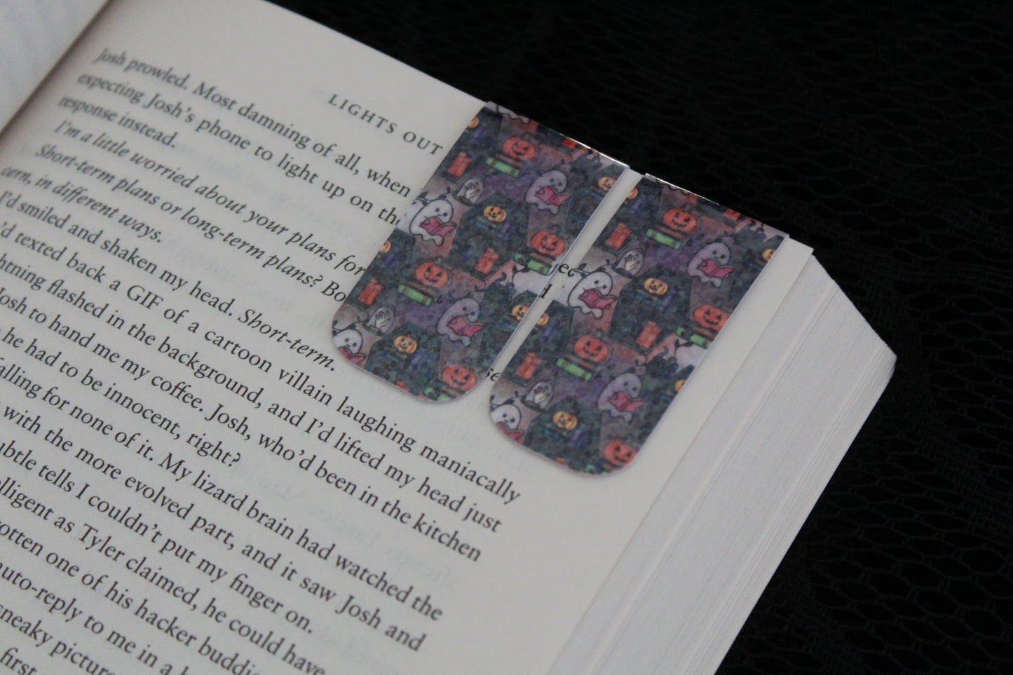 Ghostly Coffin Bookshelf - Holographic Magnetic Bookmark