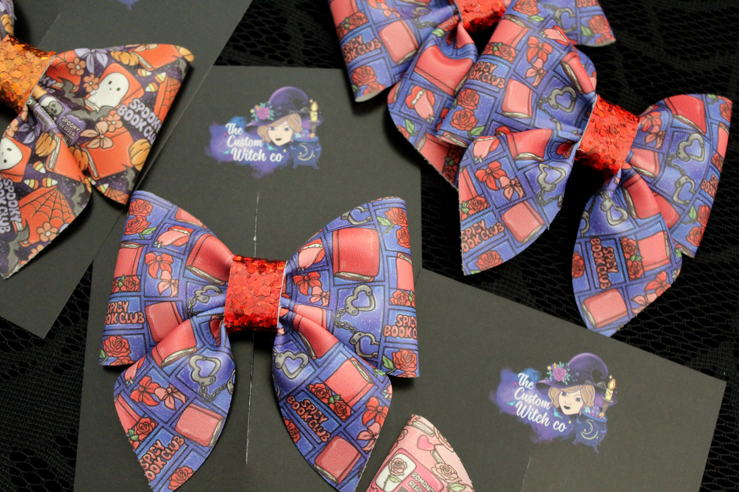 Spicy Bookclub - Sailor Bow