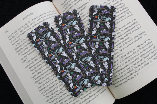 Friendly Ghost Shelf - Matte Bookmark