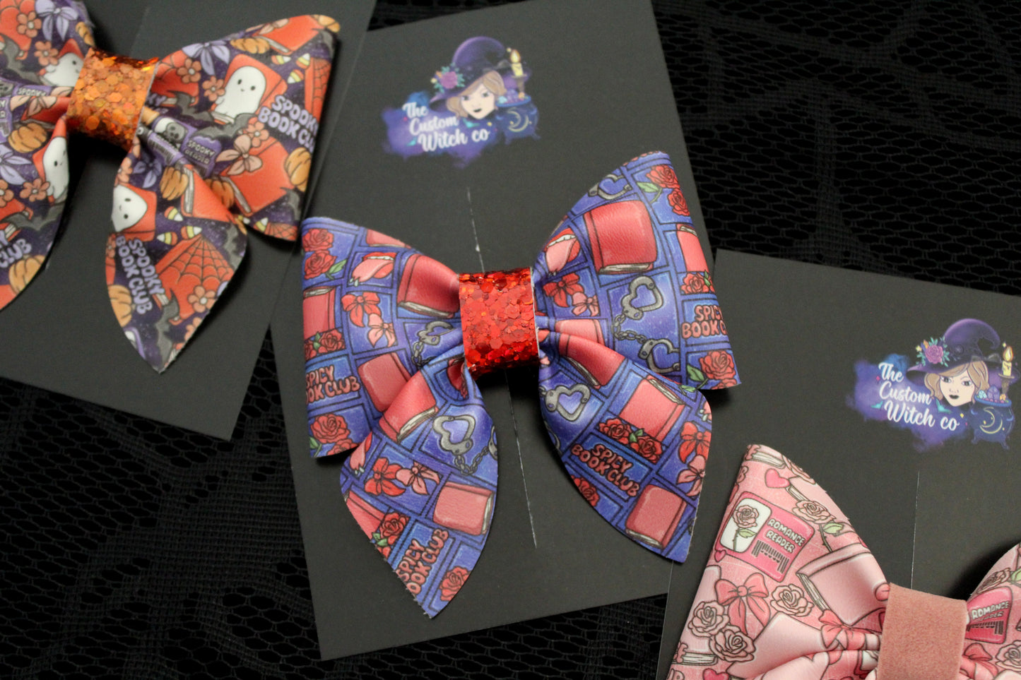 Spicy Bookclub - Sailor Bow