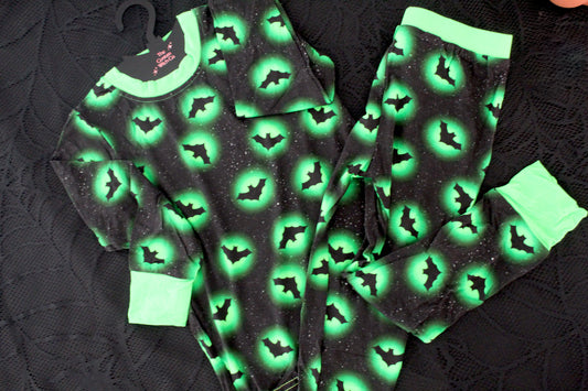 Green Glowing Bats - Kids Winter Set